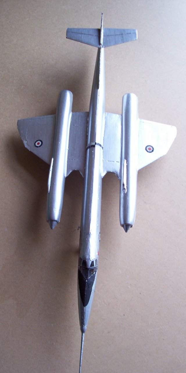 This model shows off the plan view of Bristol's "Flaming Pencil" Type 188