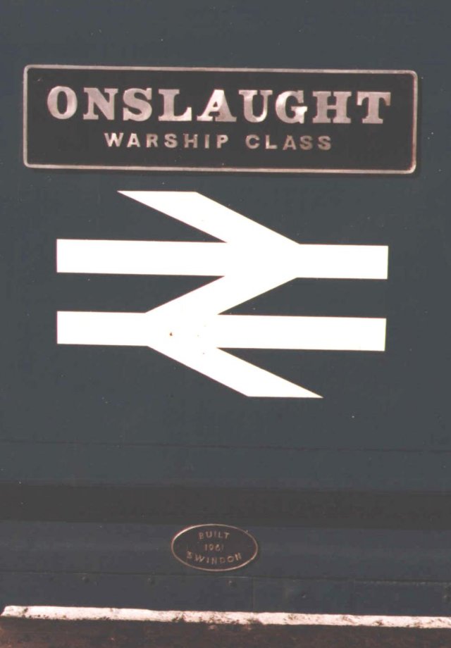Above its oval Swindon worksplate, the nameplate of D832 "Onslaught" is in the traditional Swindon "Egyptian slab-serif" lettering requested by Western Region management.