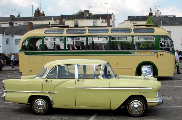 Earlier on the day of the St Margaret's Rally I was able to use YBD 201 as a backdrop for Rob Ridgway's harvest yellow Vauxhall Victor F-Type, in production from 1957 to 1961 and thus re-creating a typical scene of traffic in the early 1960s. LJD 352 is a rare survivor of the Detroit-styled General Motors product which replaced the more staid Vauxhall Wyvern.