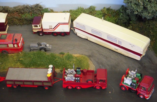 The generous spirit of Paul and David Mellor was also displayed by allowing some of Robert Webb's fairground vehicles to be posed next to Jen's Red Hot Food Bus on the diorama that they have now named Drewett's Lane Layby.  Thanks Guys!