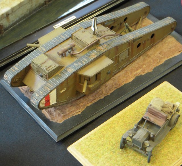 Seen with the 1/35 scale Tadpole 9001 below is a militarised Model T Ford, although in 4mm few soft vehicles are available from the 1914-1918 era, especially in terms of the Central Power's inventory.