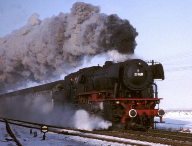 Similarly, 23 105 was preserved on retirement at Nuremburg Transport Museum although tragically the locomotive was severely damaged in the great fire there of 17 October 2005.  However, seven other class members - the last of which were allocated to Crailsheim depot in 1976 - survive including 23 058 (pictured above) which is nominally based at Basel-Haltingen in Switzerland but during 2006 was rented to Friese Stoomtrein Maatschappij in the Netherlands.