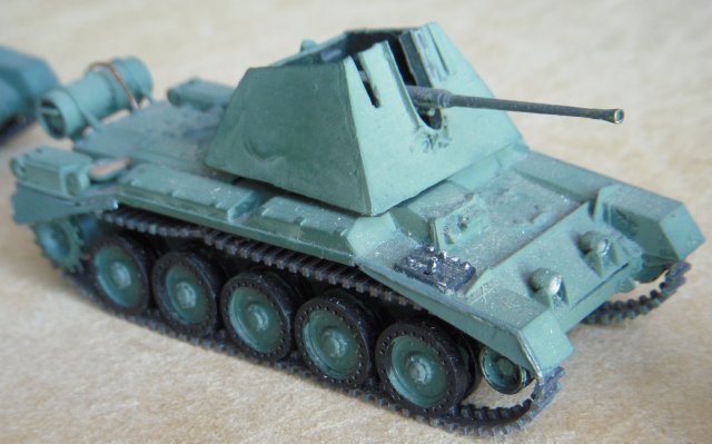 Unlike earlier "Christie cruisers" (A13, Marks III and IV and the Mark V Covenanter) that were built with 4 road wheels, Crusader had five road wheels each side to improve weight distribution in a tank that weighed almost 20 tons instead of the 14 tons of the previous cruisers. The 32 in (810 mm)-diameter wheels were of pressed steel with solid rubber tyres. The hull sides were built up of two separated plates with the suspension arms between them.
