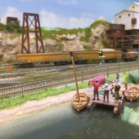 A modern image station and industrial layout.